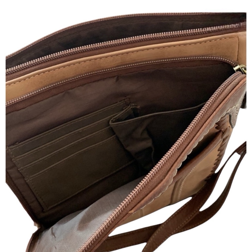 B.O.C. (Born Concept) Crossbody Shoulder Bag in Brown and Tan Faux Leather NWOT - Picture 5 of 5